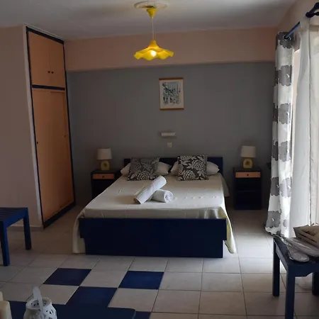 Paradise 3* בארבאטי