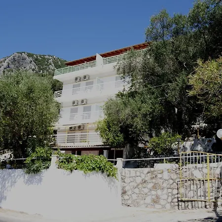 Paradise Hotel de apartamente Barbati
