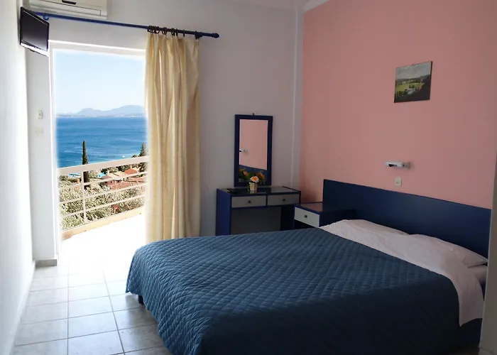 Paradise 3*