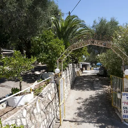 Paradise 3* Mparmpati